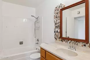 1333 N 44th St, Phoenix, AZ 85008 - Photo 12