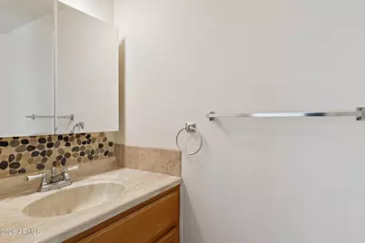 1333 N 44th Street, Phoenix, AZ 85008 - Photo 14
