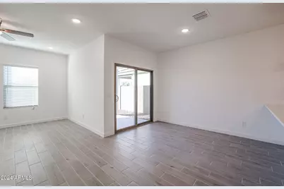 7931 W Frier Drive, Glendale, AZ 85303 - Photo 12
