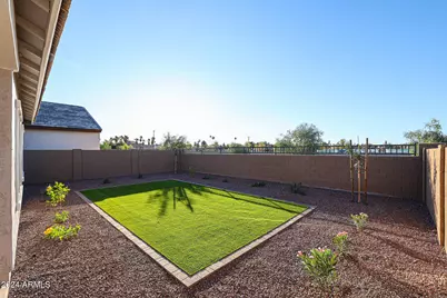 7931 W Frier Drive, Glendale, AZ 85303 - Photo 34