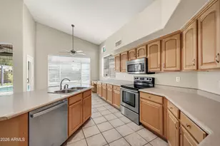 4049 E Aspen Way, Gilbert, AZ 85234 - Photo 16