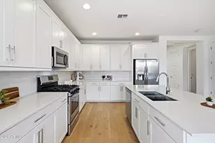 24947 N 172nd Ln, Surprise, AZ 85387 - Photo 4