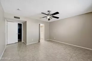 520 N Hobson Plaza, Mesa, AZ 85203 - Photo 22