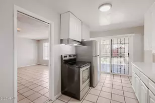 3205 W Mariposa St, Phoenix, AZ 85017 - Photo 12