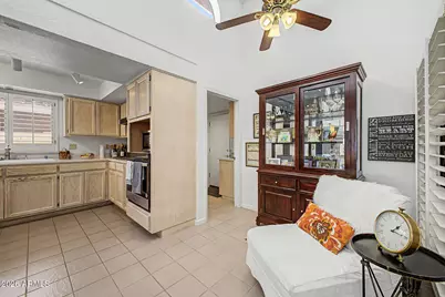 10626 N 8th Street, Phoenix, AZ 85020 - Photo 8