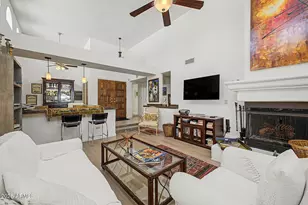 10626 North 8th St, Phoenix, AZ 85020 - Photo 4