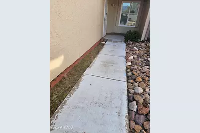 587 Charles Drive, Sierra Vista, AZ 85635 - Photo 2