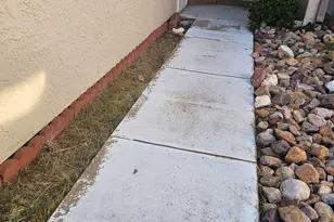 587 Charles Dr, Sierra Vista, AZ 85635 - Photo 2