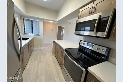 10401 N Saguaro -- #220, Fountain Hills, AZ 85268 - Photo 6