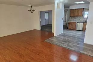 11224 N 105th Ave, Sun City, AZ 85351 - Photo 10
