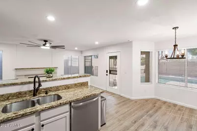 13123 W Cambridge Avenue, Goodyear, AZ 85395 - Photo 10