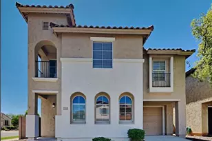 1515 E Sheraton Ln, Phoenix, AZ 85040 - Photo 1