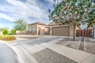 21583 E Arroyo Verde Ct, Queen Creek, AZ 85142 - Photo 2