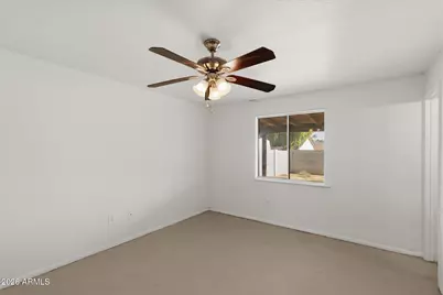 3701 E Emile Zola Avenue, Phoenix, AZ 85032 - Photo 10