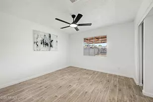 2025 W Mobile Ln, Phoenix, AZ 85041 - Photo 18
