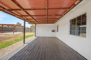 2025 W Mobile Ln, Phoenix, AZ 85041 - Photo 32