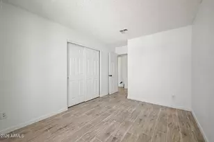 2025 W Mobile Ln, Phoenix, AZ 85041 - Photo 30