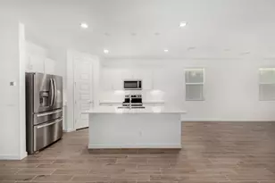 17824 W Vogel Ave, Waddell, AZ 85355 - Photo 8