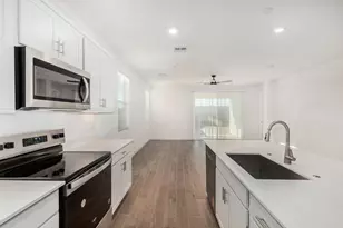 17824 W Vogel Ave, Waddell, AZ 85355 - Photo 12