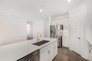 17824 W Vogel Ave, Waddell, AZ 85355 - Photo 10