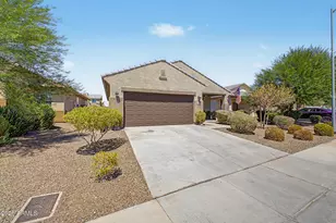 10336 W Cordes Rd, Tolleson, AZ 85353 - Photo 2