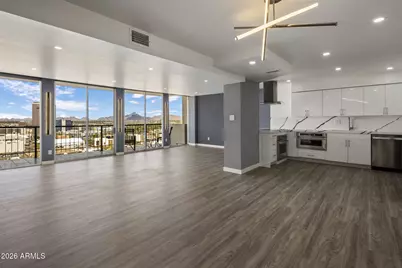 2323 N Central Avenue #2106, Phoenix, AZ 85004 - Photo 1