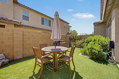 753 E Rojo Way #102, Gilbert, AZ 85297 - Photo 4