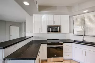 705 W Queen Creek Rd, Chandler, AZ 85248 - Photo 12