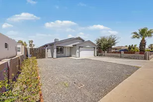 3828 W Latham St, Phoenix, AZ 85009 - Photo 1