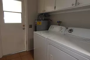 10978 W Coggins Dr, Sun City, AZ 85351 - Photo 12