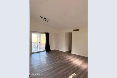 1139 W Laredo Street, Chandler, AZ 85224 - Photo 8