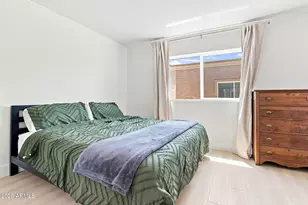 1055 W 5th St, Tempe, AZ 85281 - Photo 14
