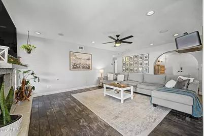1725 W Angel Fire Terrace, Phoenix, AZ 85027 - Photo 8
