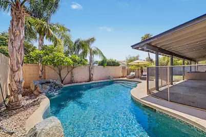 1725 W Angel Fire Terrace, Phoenix, AZ 85027 - Photo 2