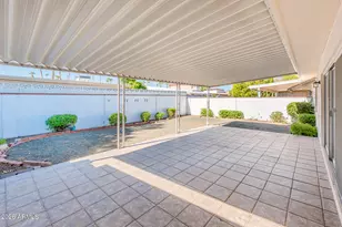 7639 E Thornwood Dr, Scottsdale, AZ 85251 - Photo 40
