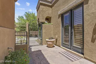 3449 E Lions St, Phoenix, AZ 85018 - Photo 16