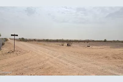 302Xx W Patton Road #-, Wittmann, AZ 85361 - Photo 2