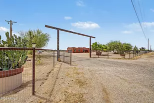 50087 W Julie Ln, Maricopa, AZ 85139 - Photo 2