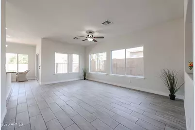 11800 W Virginia Avenue, Avondale, AZ 85392 - Photo 10