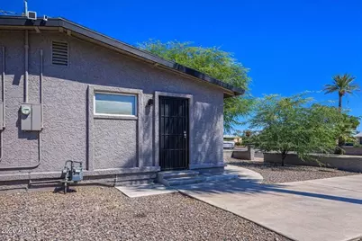 815 N Arbor Avenue, Casa Grande, AZ 85122 - Photo 2