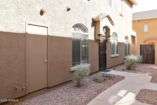 2250 E Deer Valley Rd, Phoenix, AZ 85024 - Photo 22