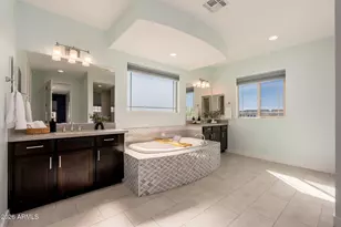 3413 E Crest Ln, Phoenix, AZ 85050 - Photo 38