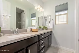 3413 E Crest Ln, Phoenix, AZ 85050 - Photo 30