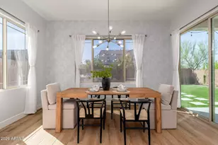 3413 E Crest Ln, Phoenix, AZ 85050 - Photo 20