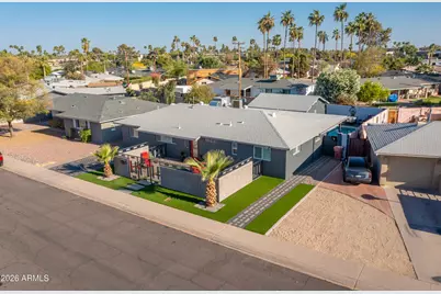 7513 E Hazelwood Street, Scottsdale, AZ 85251 - Photo 10
