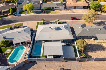 7513 E Hazelwood Street, Scottsdale, AZ 85251 - Photo 2