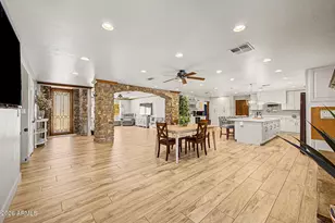 3109 N Gilbert Rd, Mesa, AZ 85203 - Photo 16