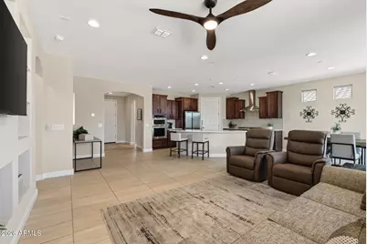 26330 W Kimberly Way, Buckeye, AZ 85396 - Photo 22