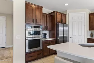 26330 W Kimberly Way, Buckeye, AZ 85396 - Photo 10
