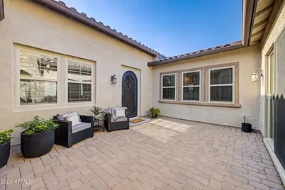 7518 S Quinn Court, Gilbert, AZ 85298 - Photo 10